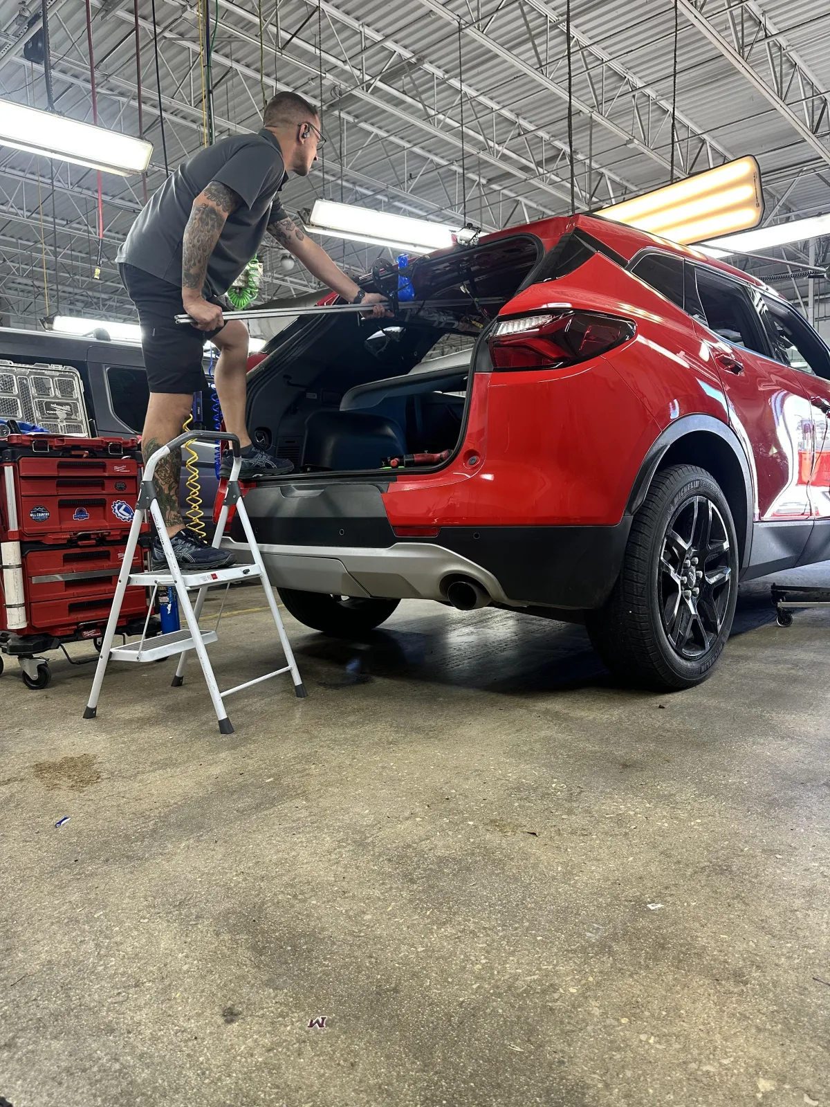 Hill Country paintless dent repair technician