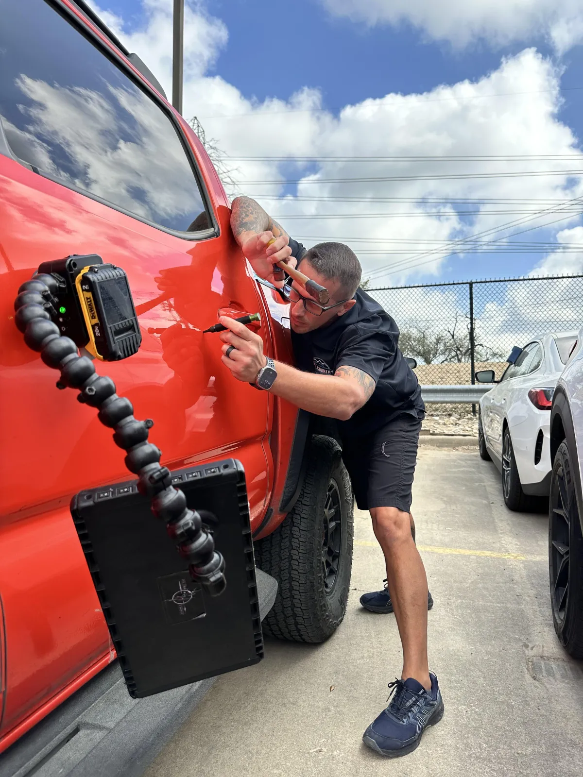 Mobile Dent Repair in Stone Oak