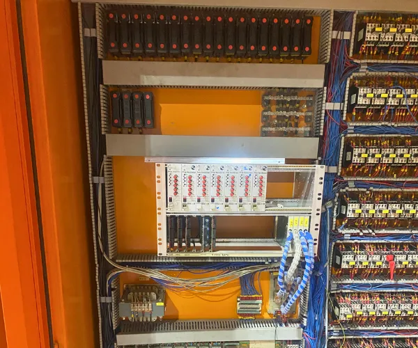 industrial and commercial electrical services