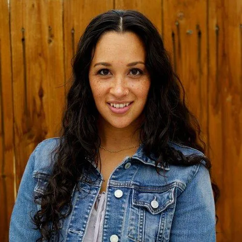 Nisa Harnum Professional Home Organizing Expert Project Manager