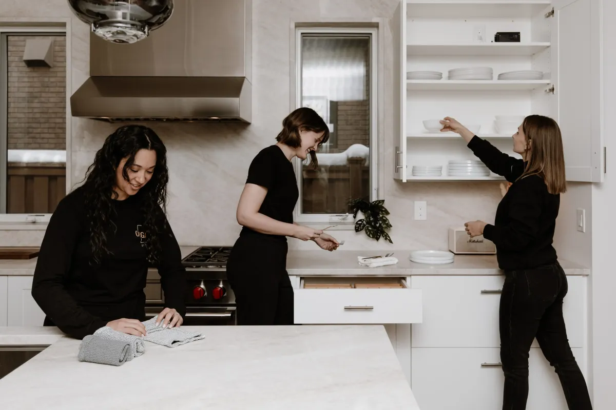 Professional Organizers in the kitchen