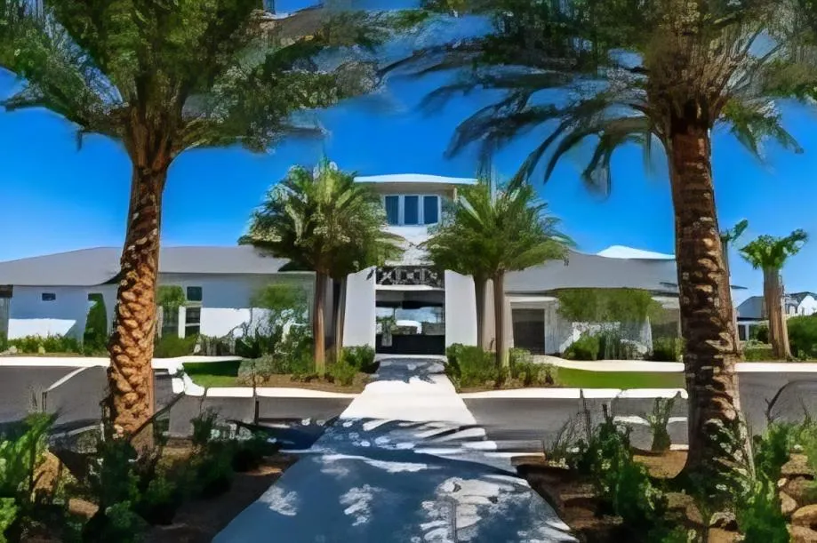 Kissimmee Concrete builds and installs driveways.