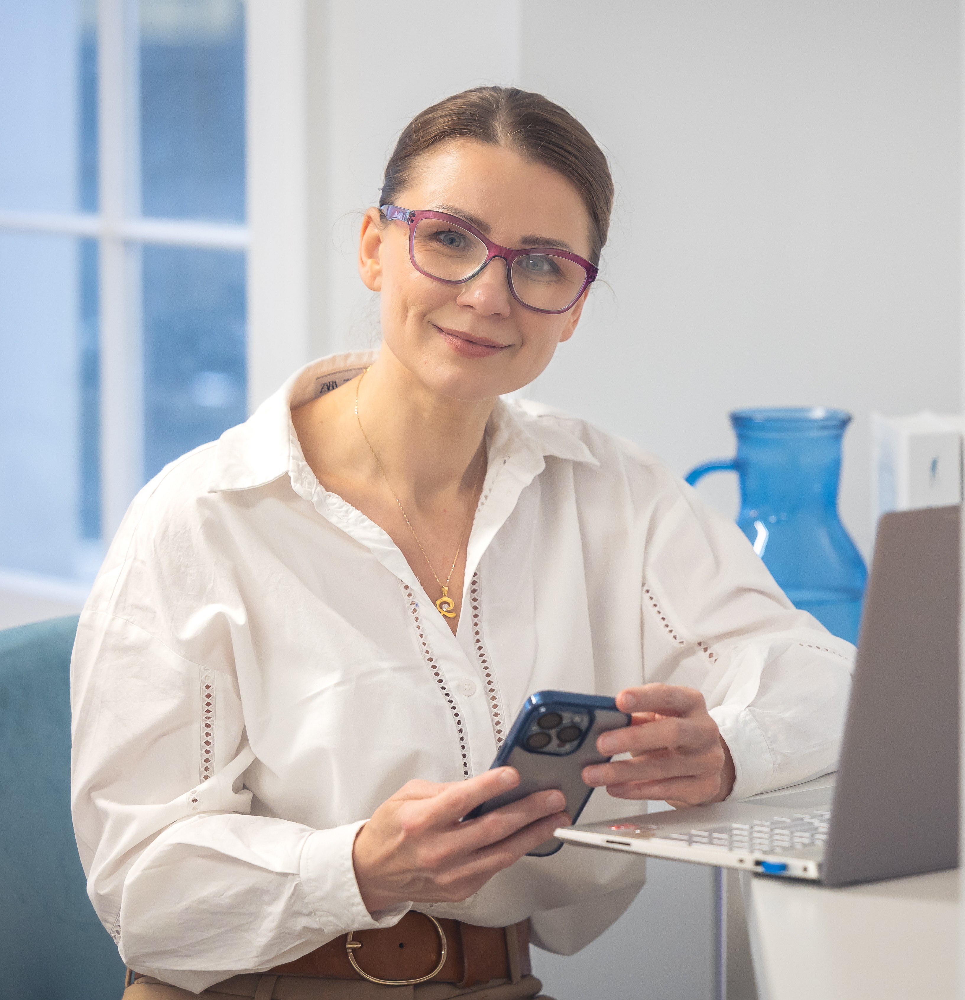 Svetlana providing a calm consultation setting