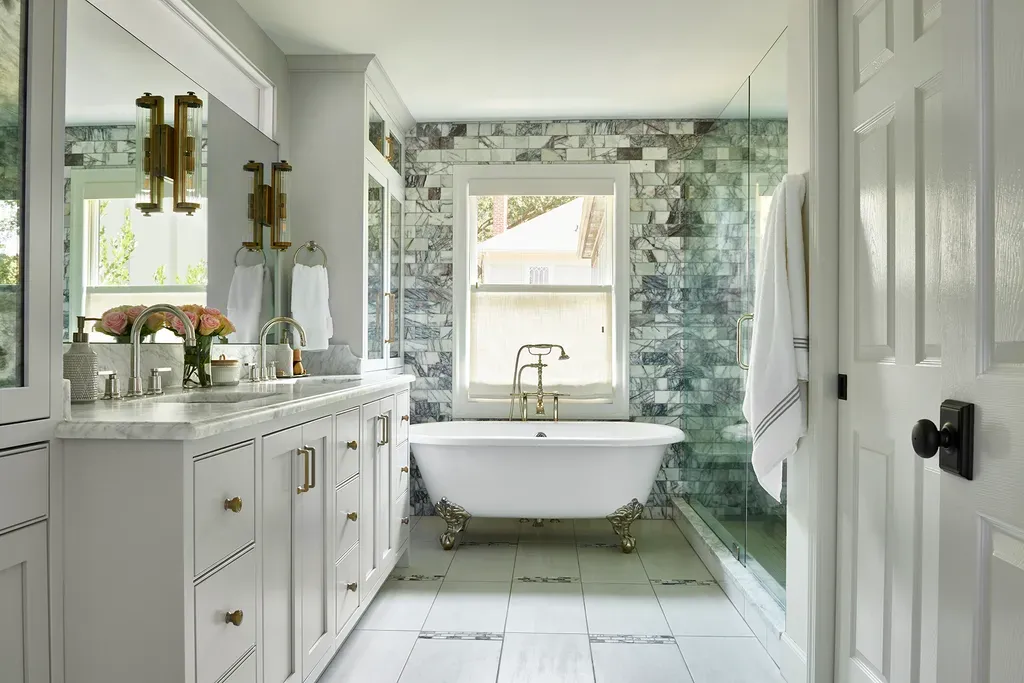 Luxury bathroom renovation Freehold 