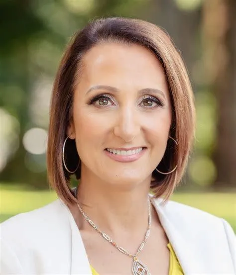 Dr Lori Brotto 