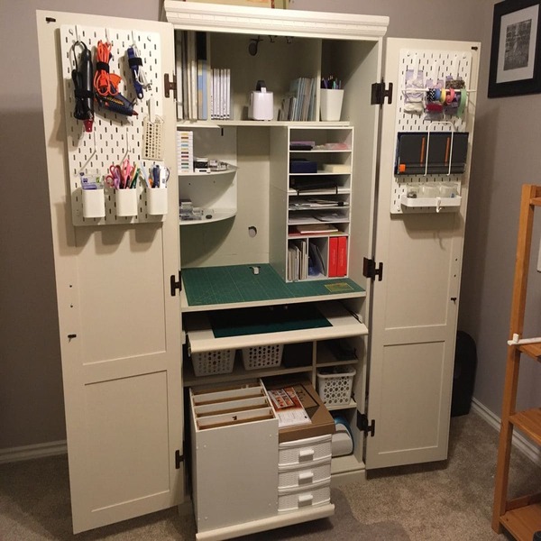 What Cabinet Organizing Systems Actually Reduce Decision Fatigue?