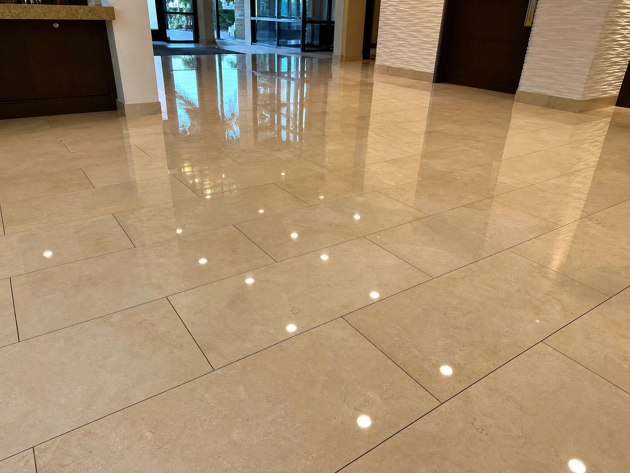 Land O' Lakes, FL Commercial Tile & Grout Cleaning