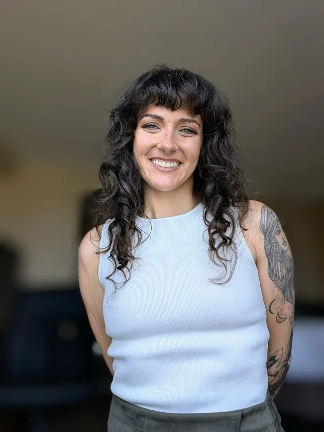 Approachable Paid Media Strategist offering expert advisory
