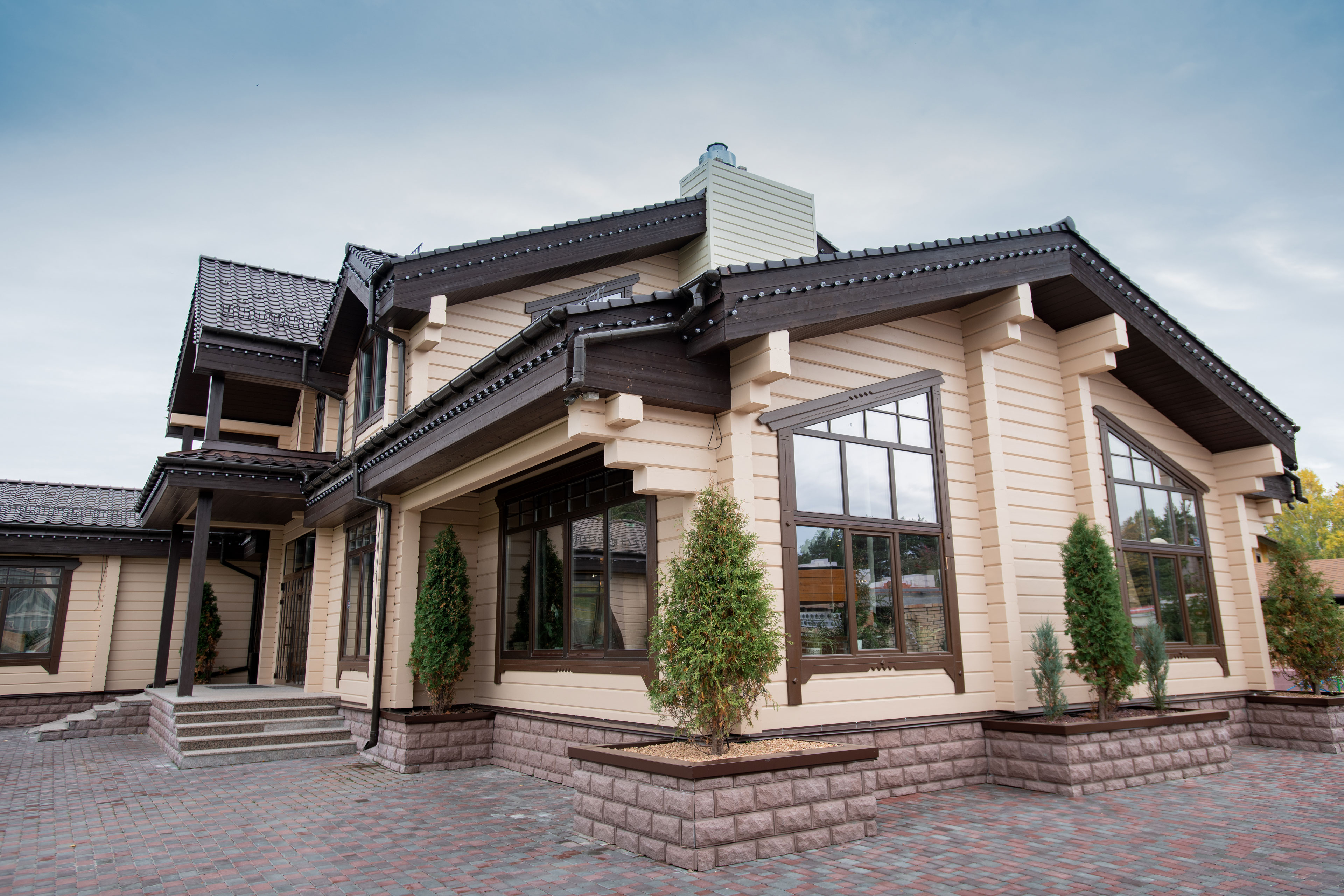 Zaugg's Home and Office Tinting - Professional Home Window Tinting Since 2019