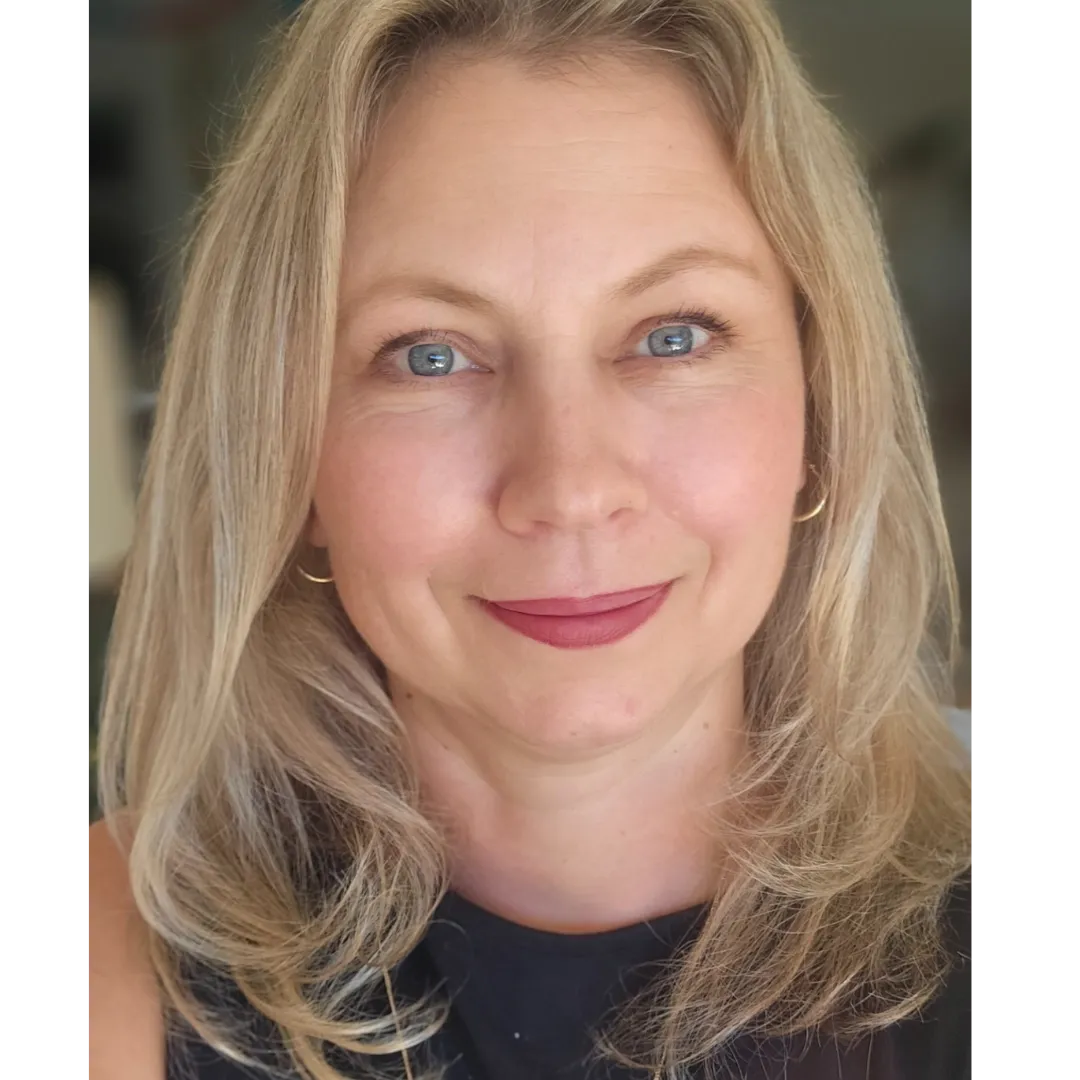 Natalie O'Rourke -Modern thoughtful reminders quotes and essays curated by Natalie O'Rourke & Life Quotes