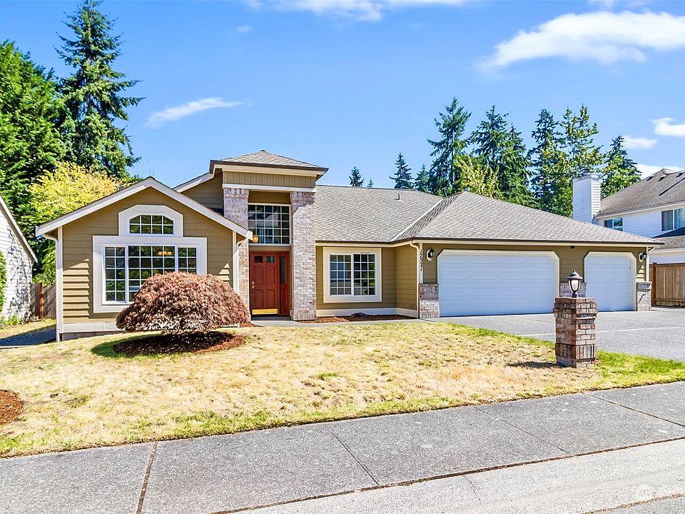 Bellevue Concrete builds and installs Pathway