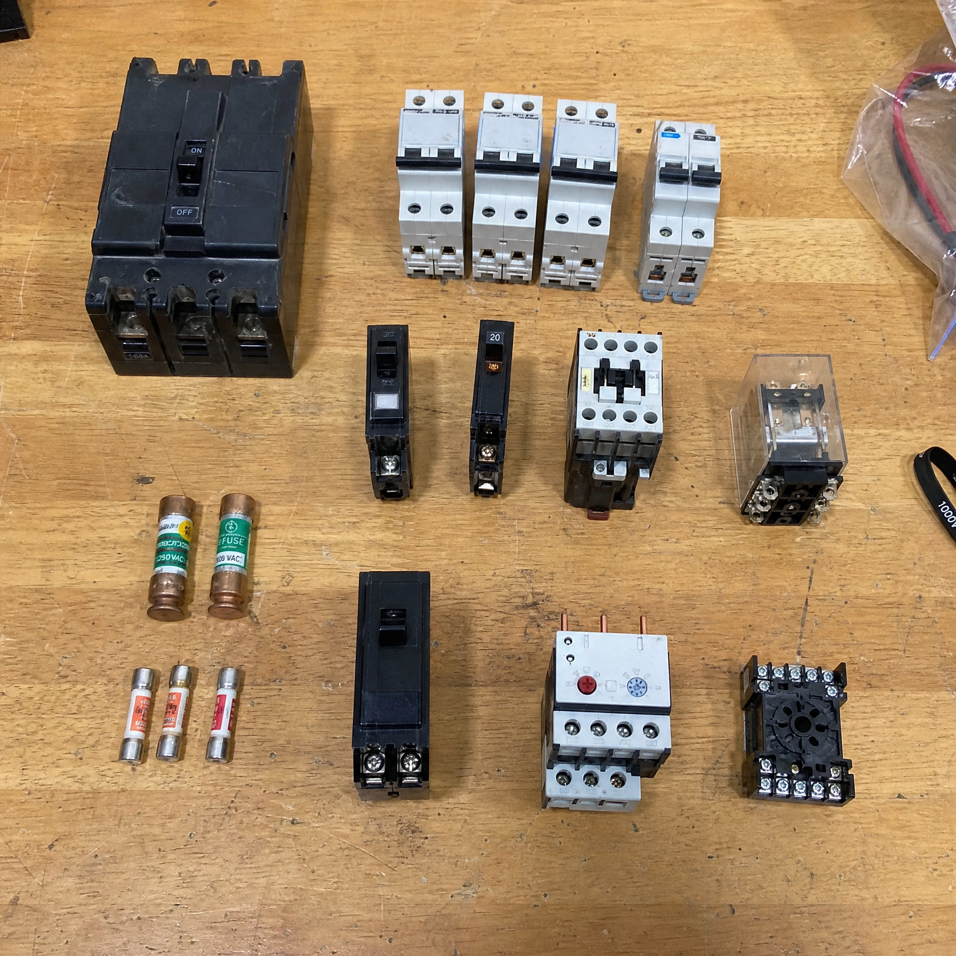 Electrical Components Buying & Selling in United States