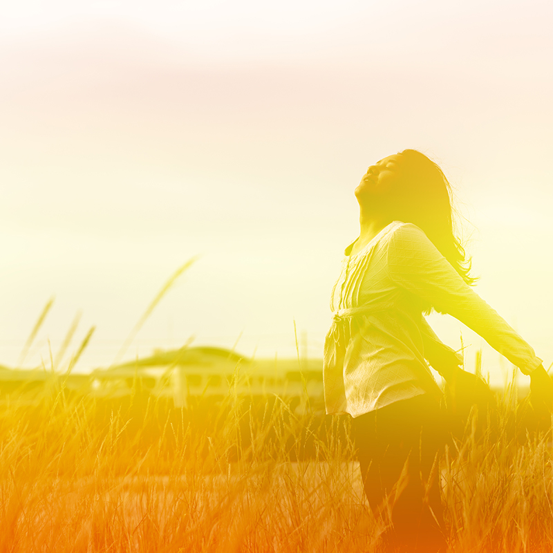 Person measuring waist