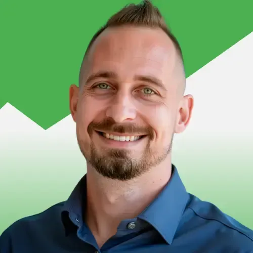 Jan founder of Pawsome Digital