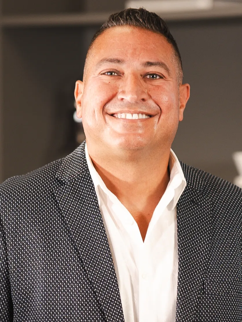 Oben Necip, VP of Sales & New Developments, Broker