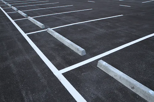 Parking lot line painting