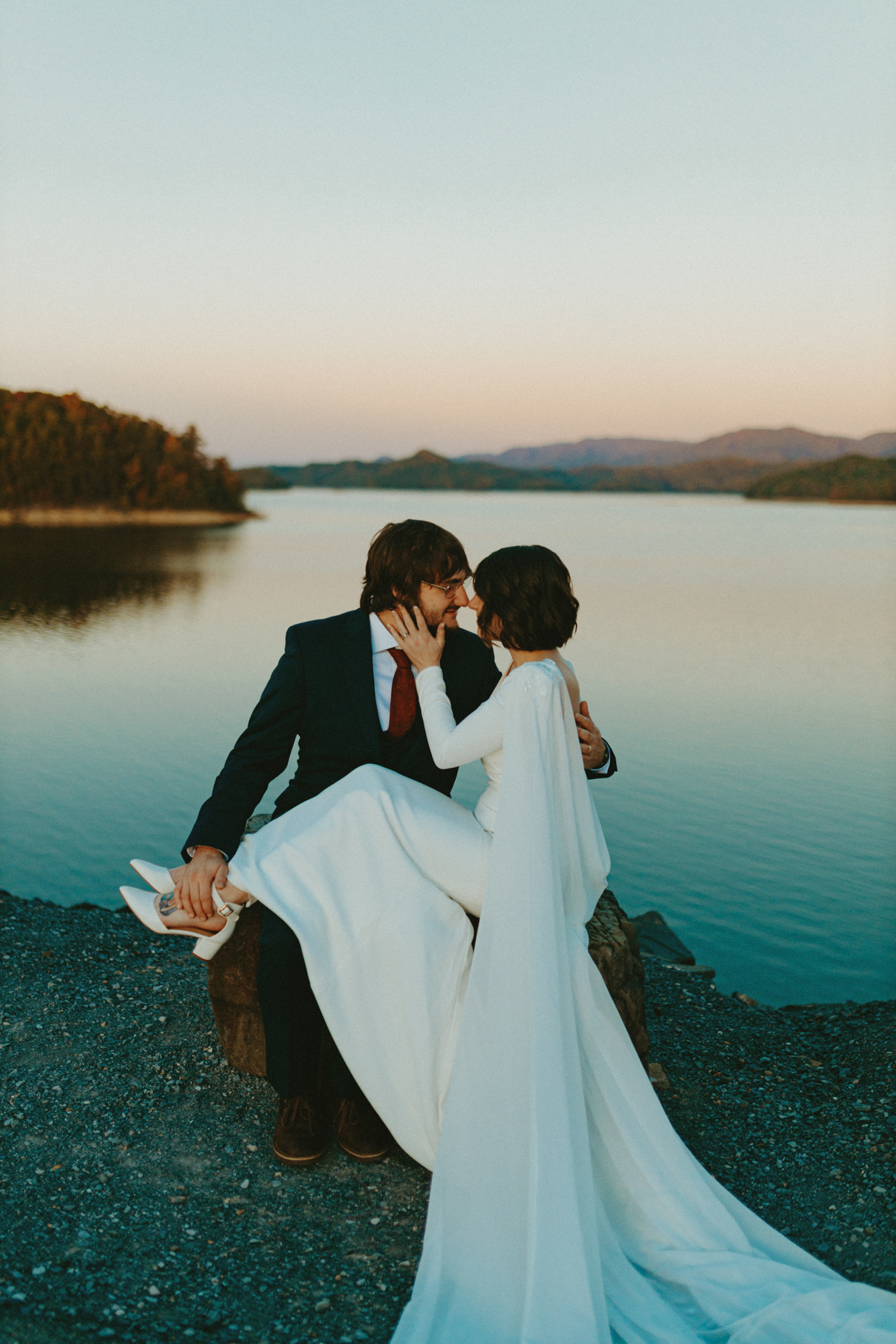 East Tennessee Elopement Locations | Raine Studios