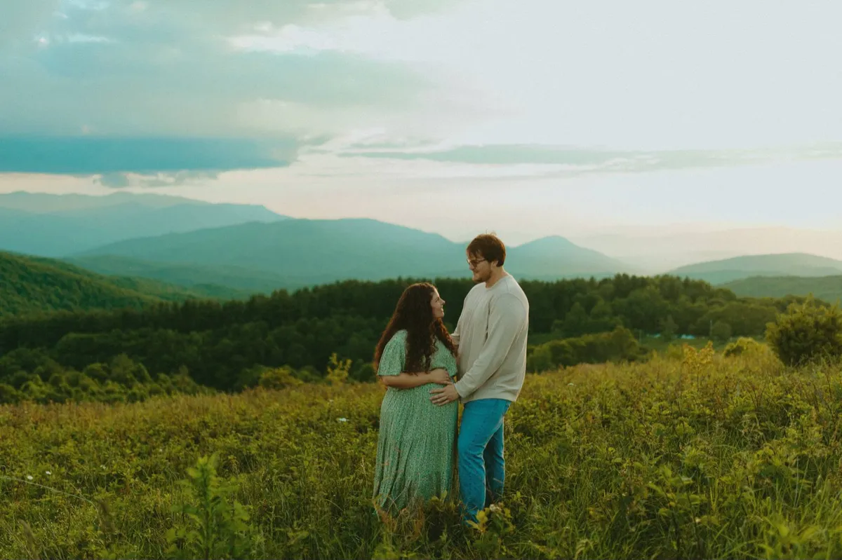 Couples photography by Raine Studios