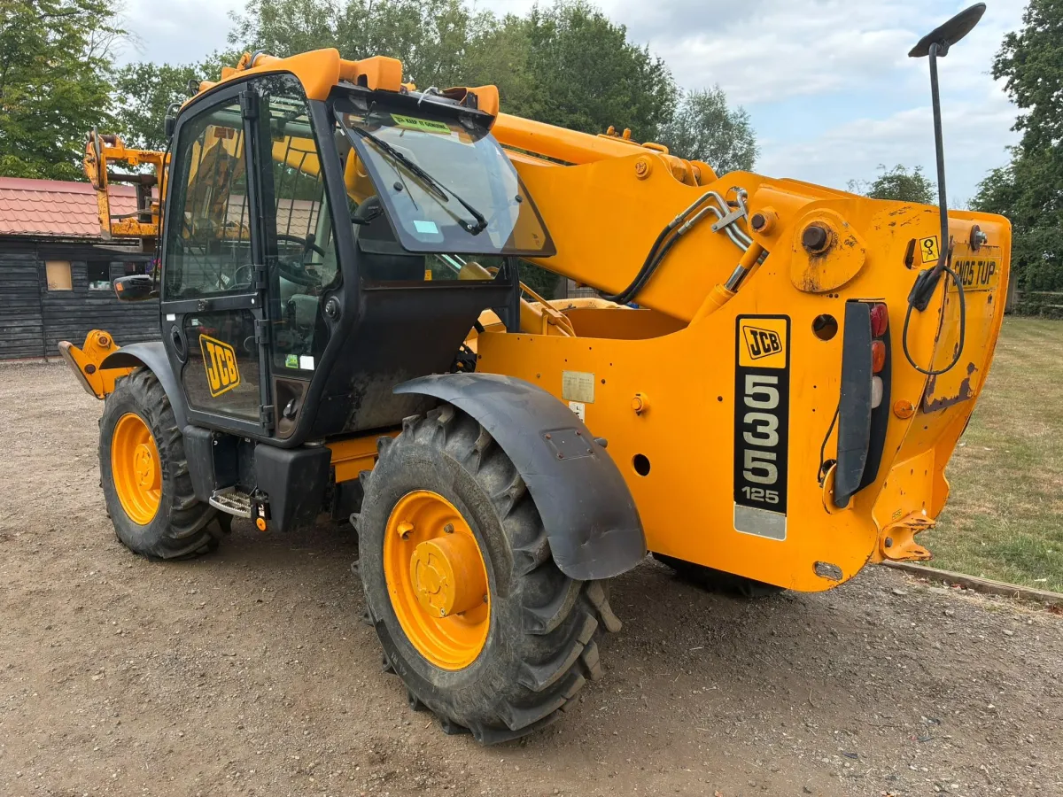 Caterpillar 320 Next Gen Excavator