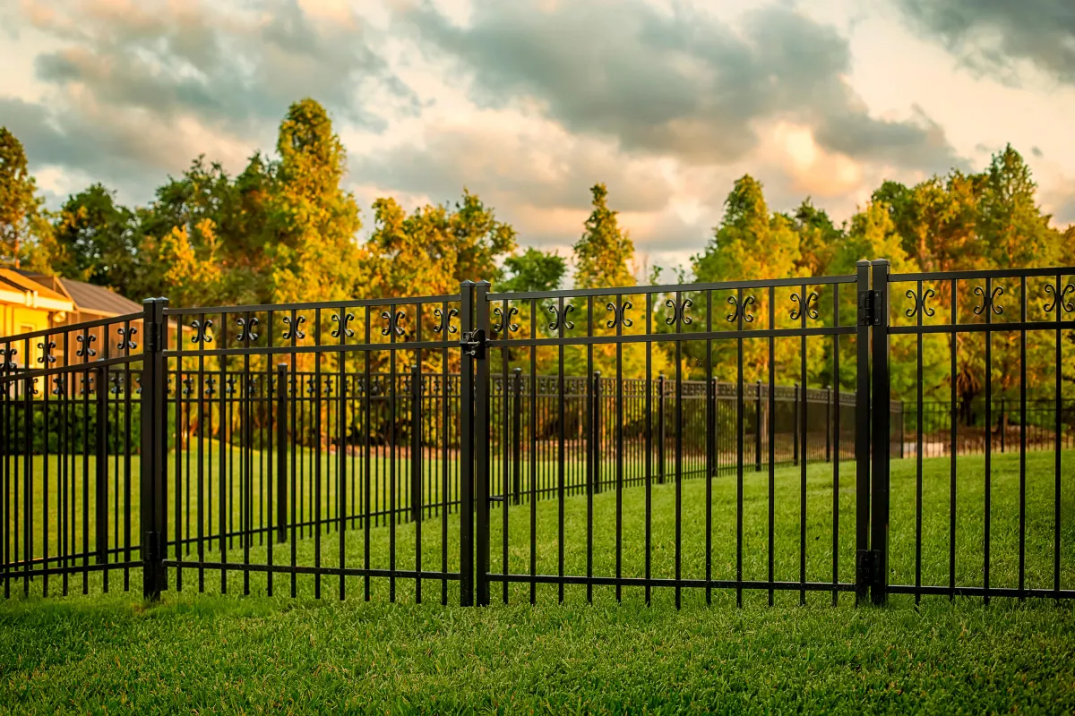 Aluminum Fence Install