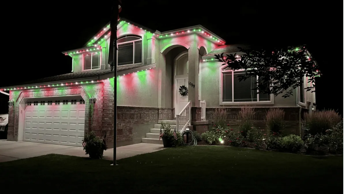 Invisilights   Permanent Christmas Lights  24V System