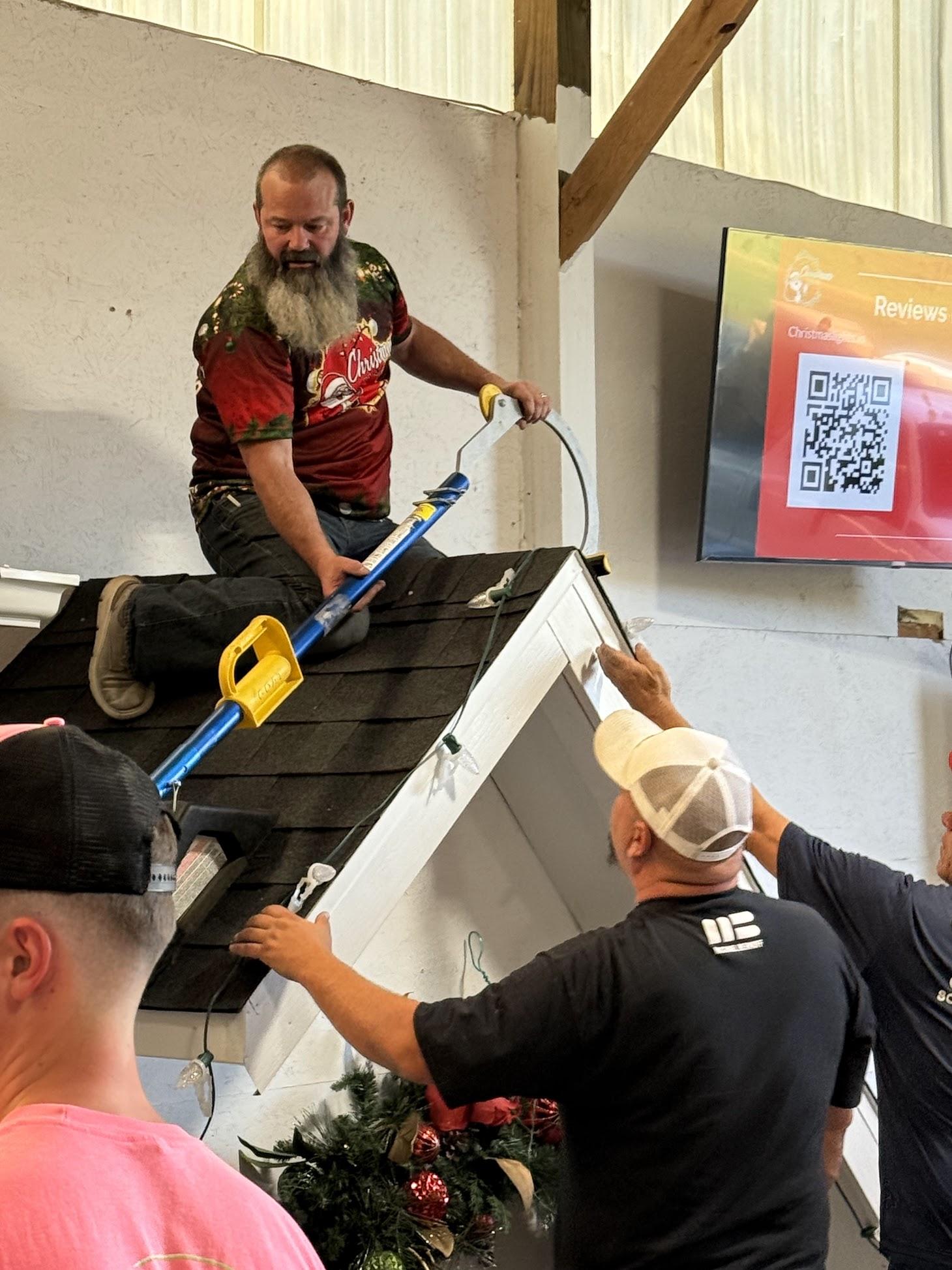 Christmas lights installation training Cincinnati Ohio