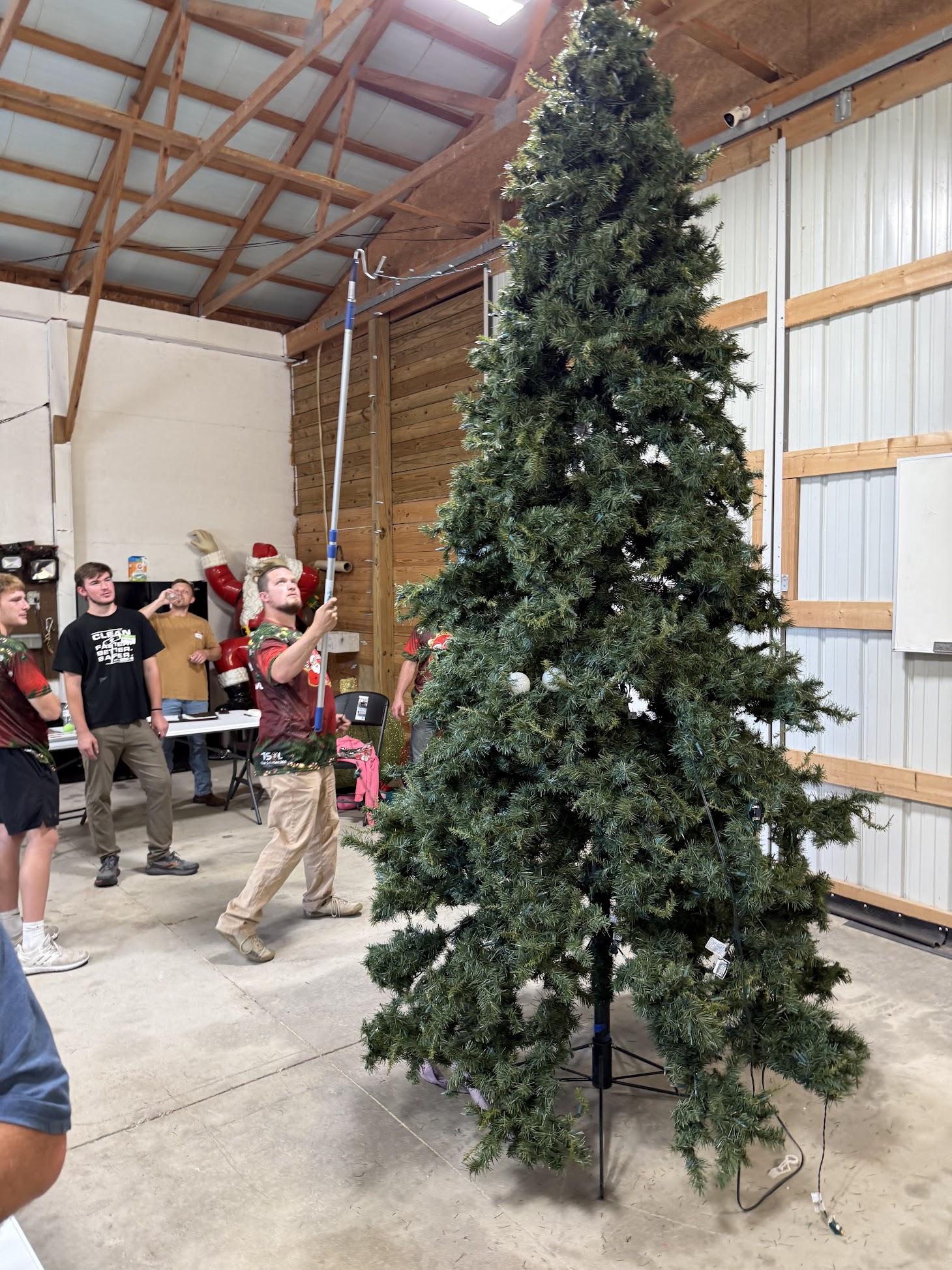 Christmas lights installation training Cincinnati Ohio