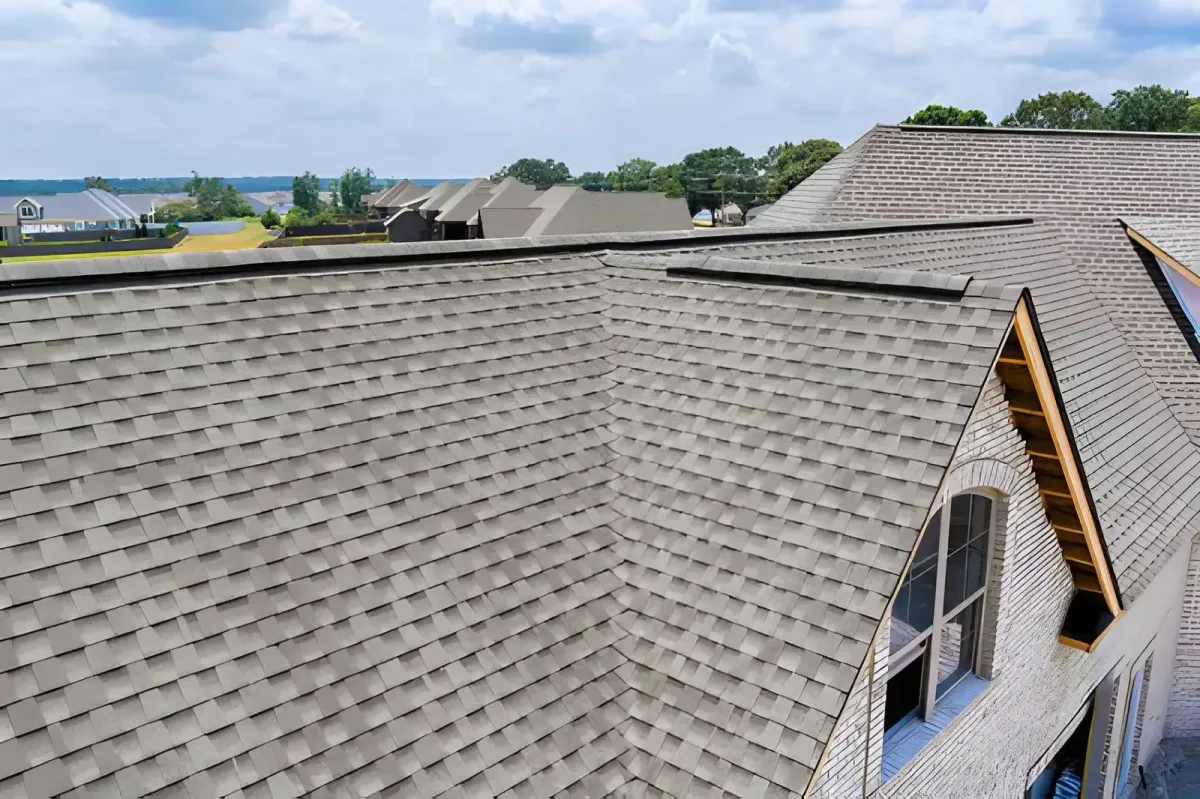 What Roofing Materials Work Best in Rancho Mirage, CA?