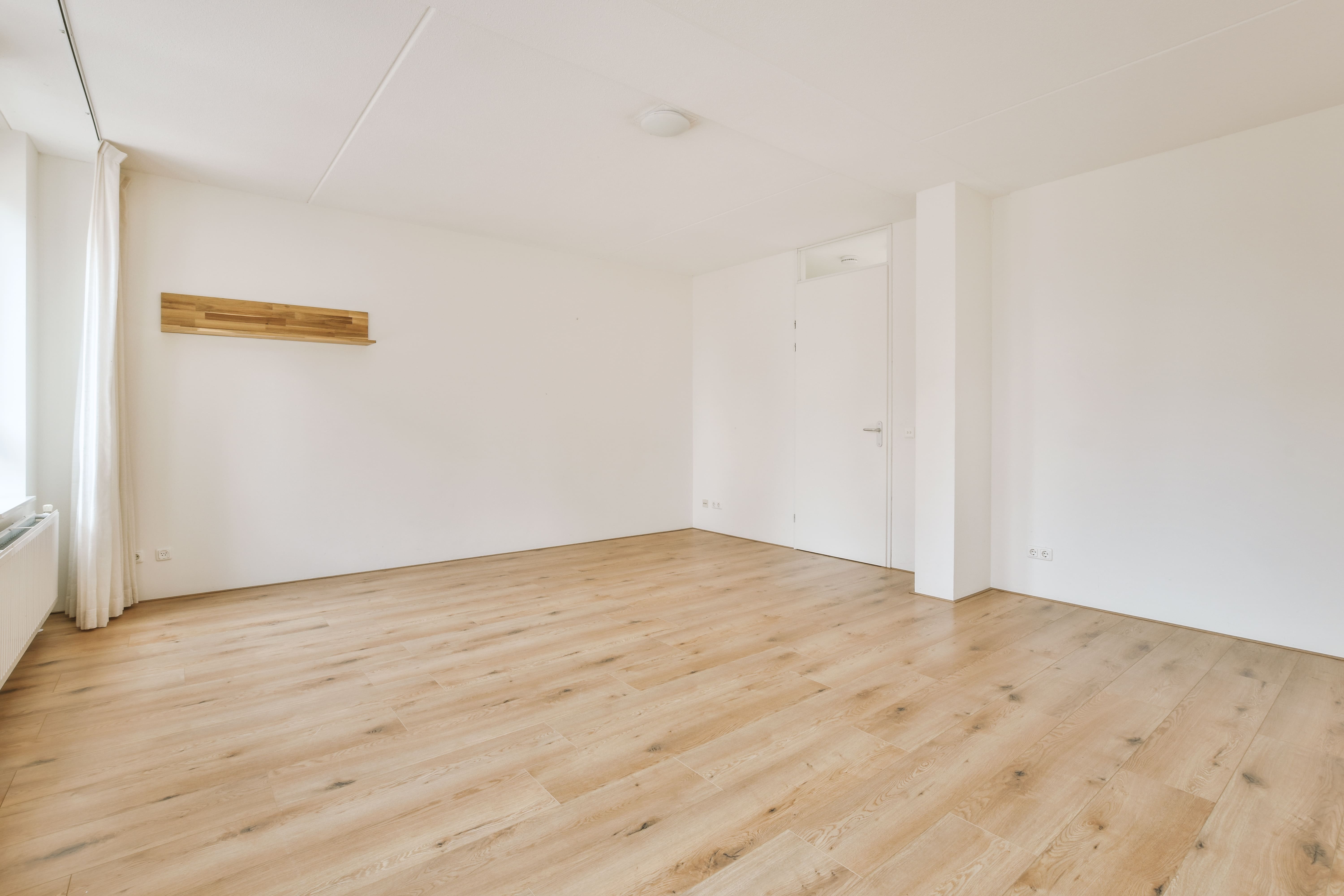 Hardwood flooring sample offered by Best Flooring & Renovation