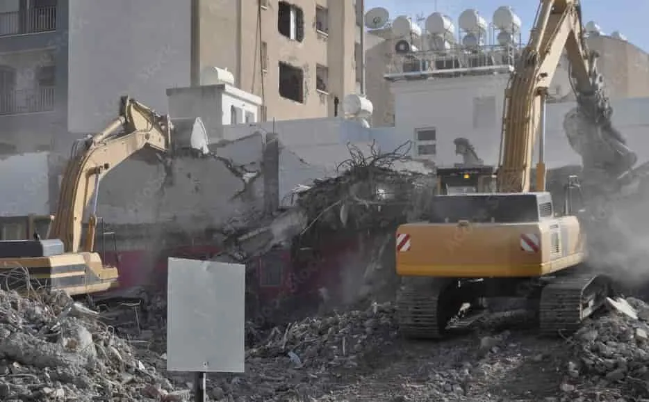 Demolition and Cleanup General Contractor Services