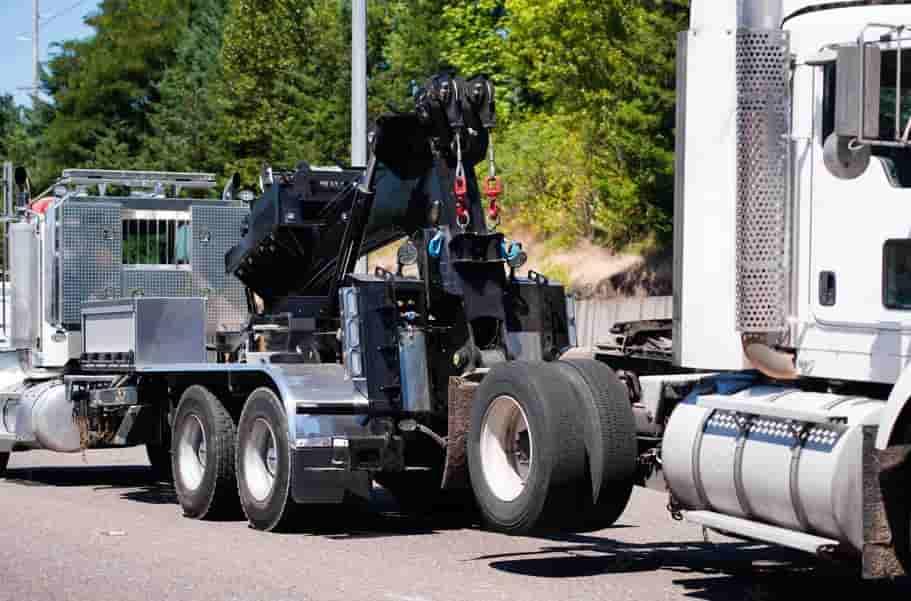 Semi Towing Services