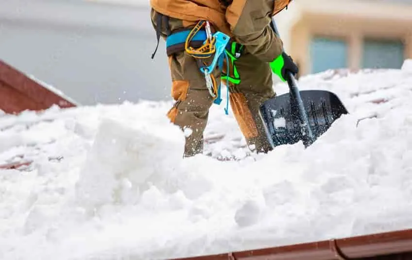 Roof Snow Removal Services