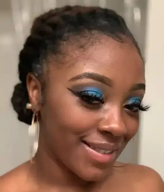 Eye Lash Extensions Salon Services