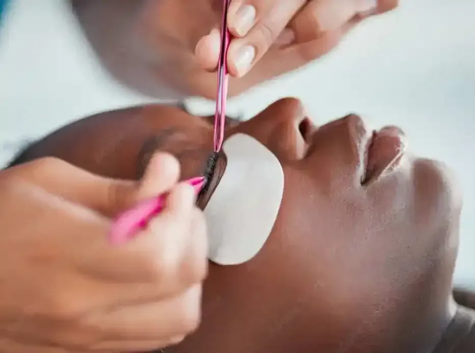 Eye Lash Extensions Salon Services