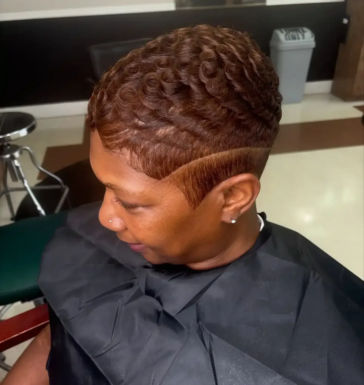 Pixie Hair Cut Salon Services