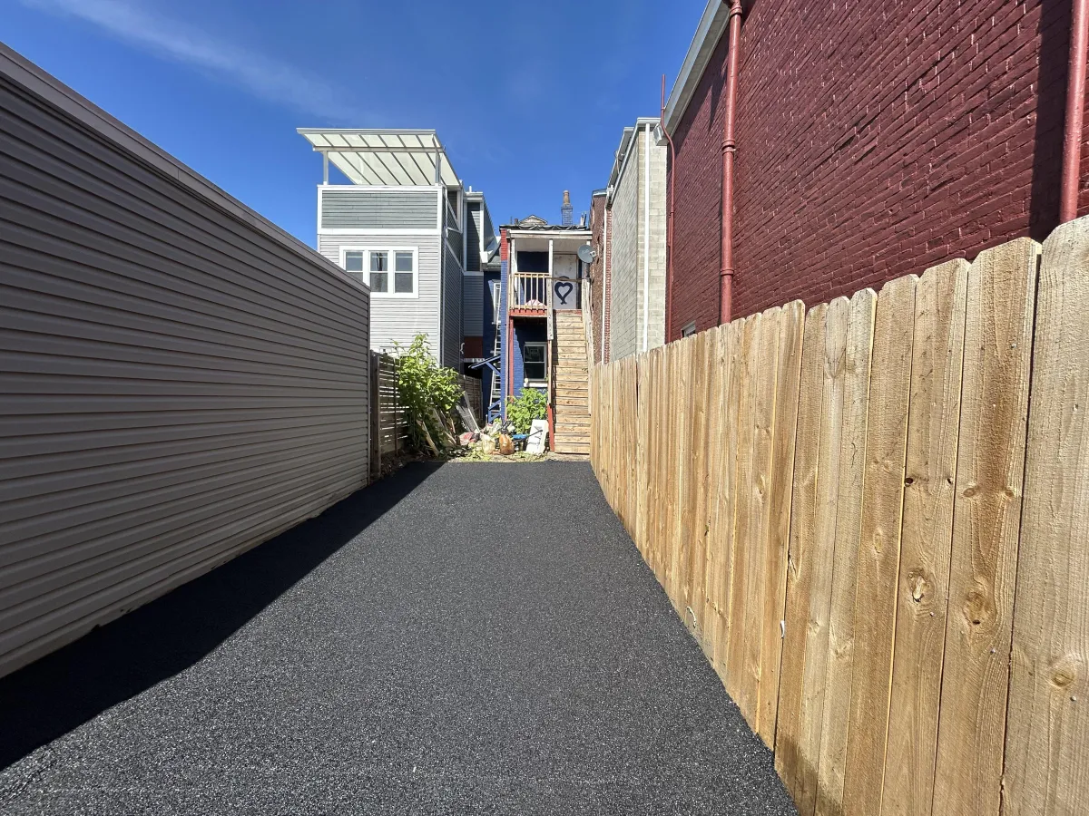 Asphalt Sealcoating