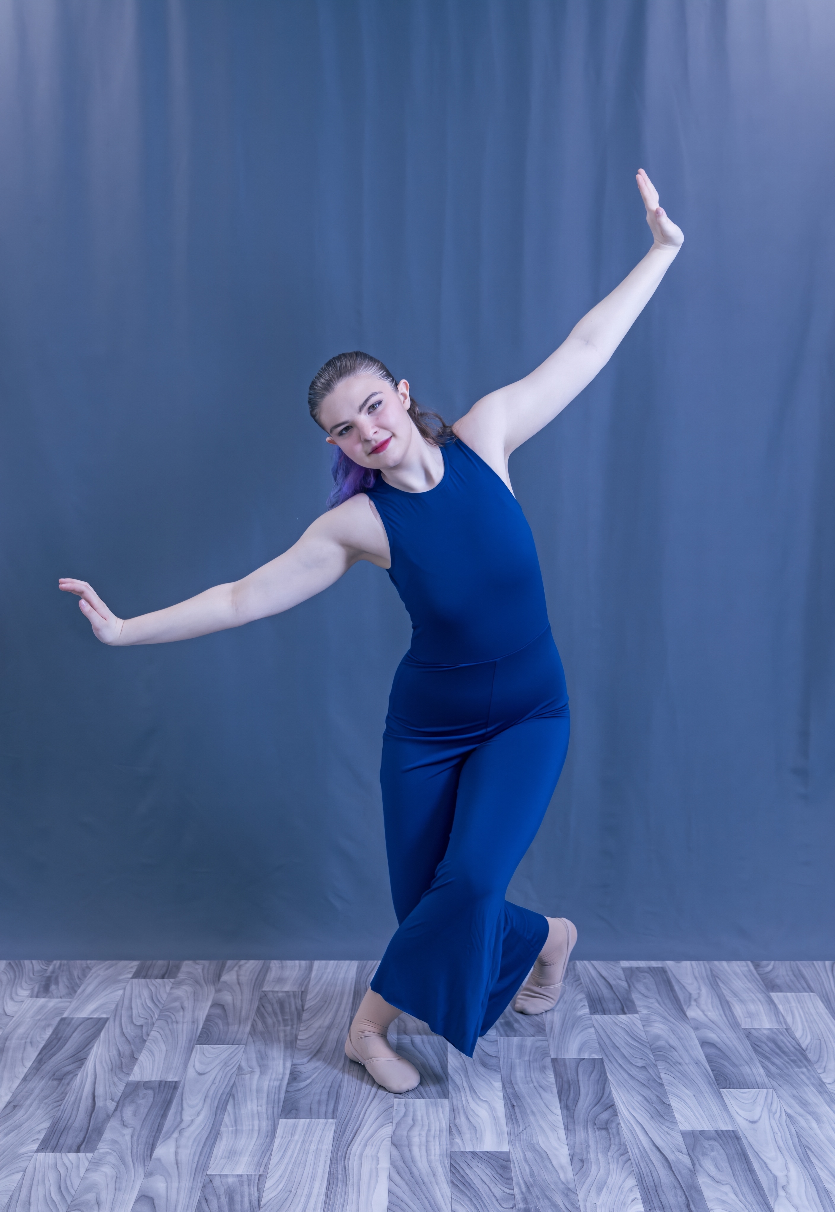 Contemporary dance class in lakeville for ages 11-adult