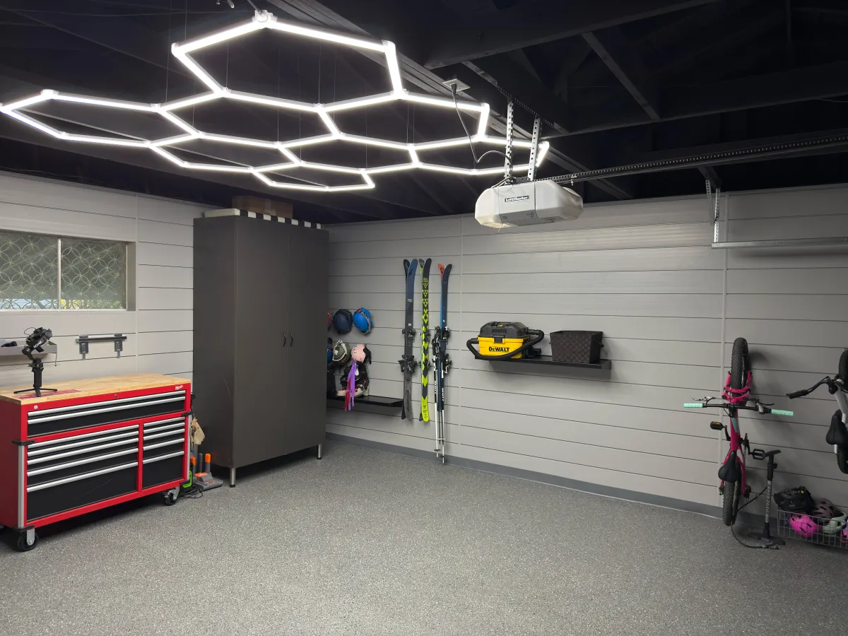 Garage epoxy flooring