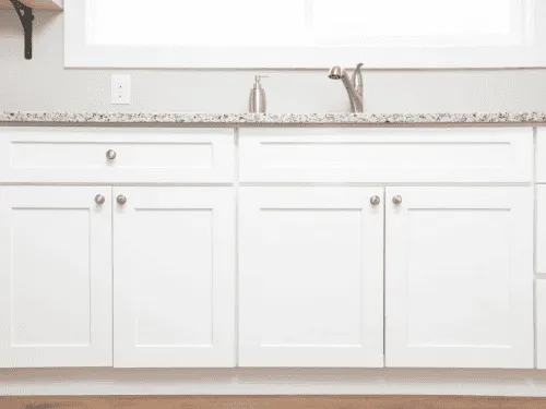 {{ custom_values.service_1 }} in {{custom_values.biz_area_1})