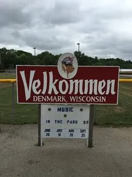 Denmark Wi Fall cleanup & leaf removal