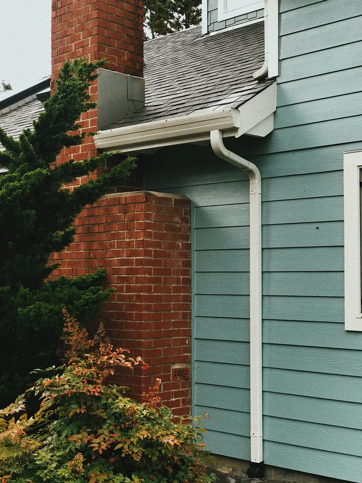 De Pere Wi Gutter cleaning