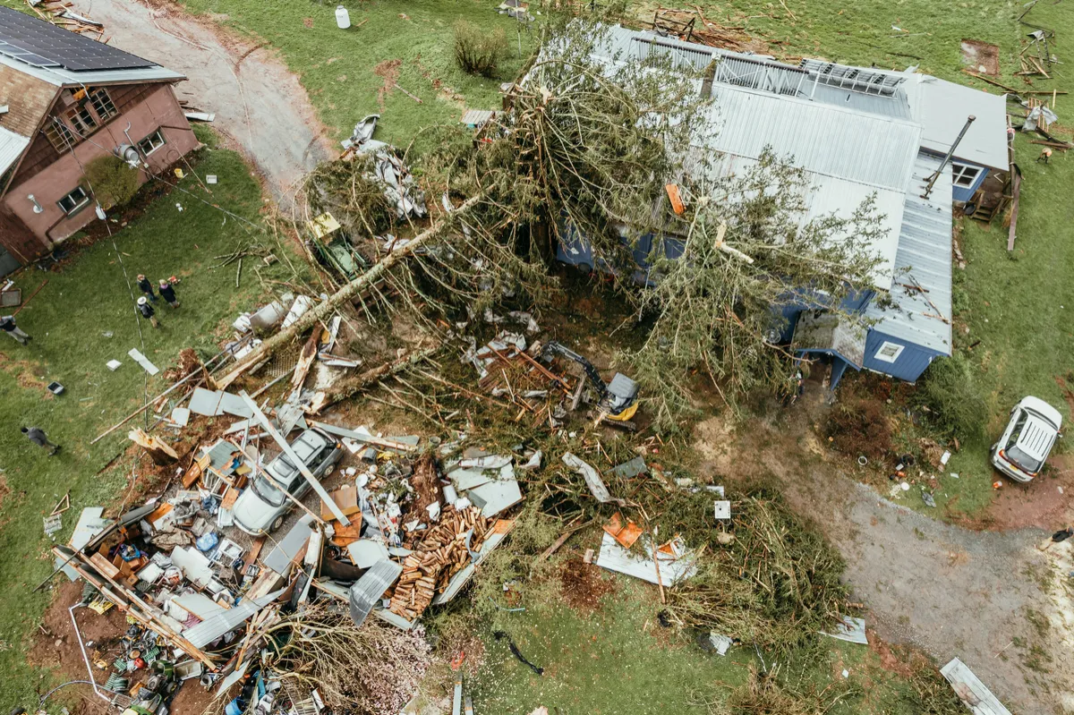 Bellevue Wi Storm debris cleanup