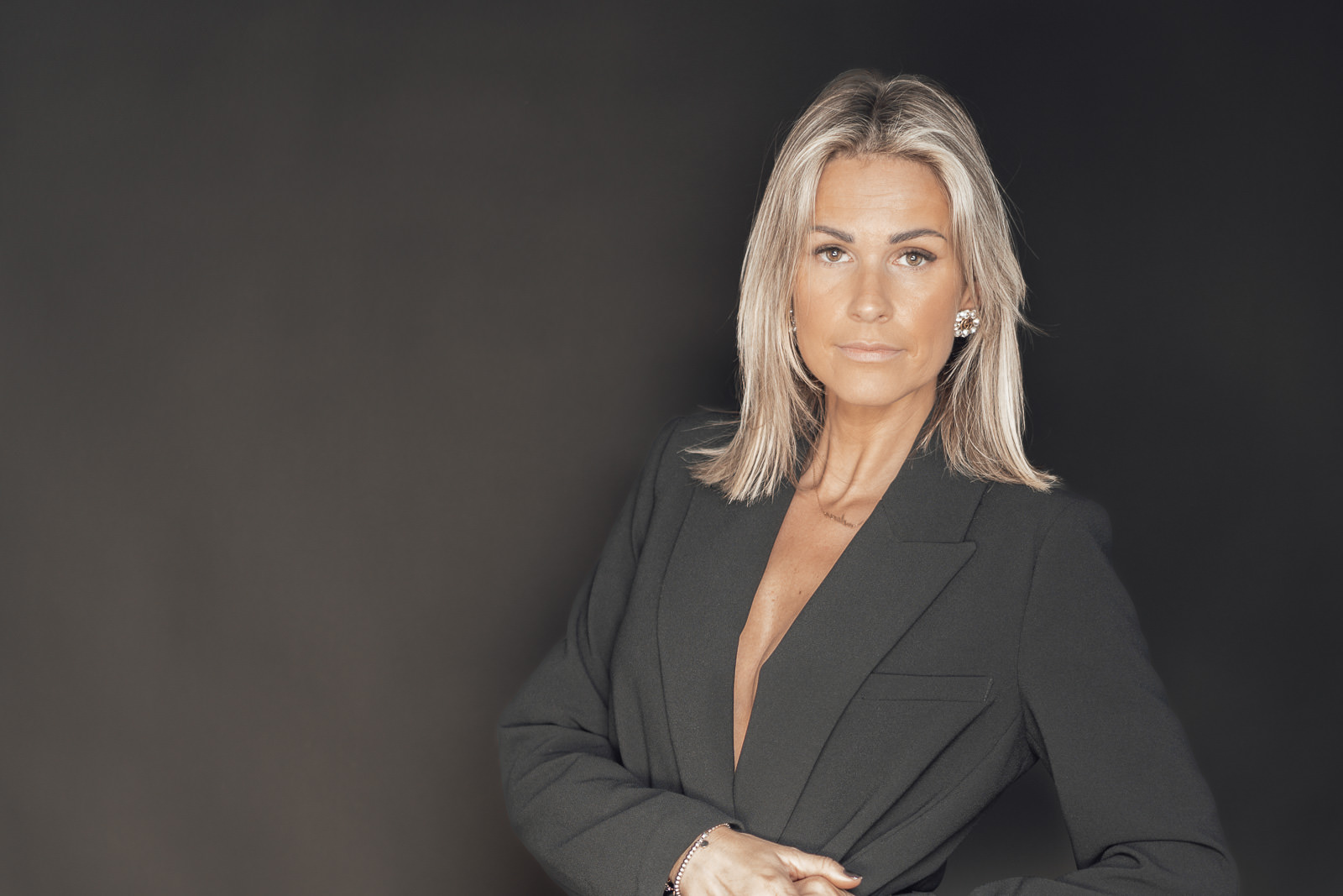 Moderne Businessfotografie für Frauen  mit edler Ausstrahlung