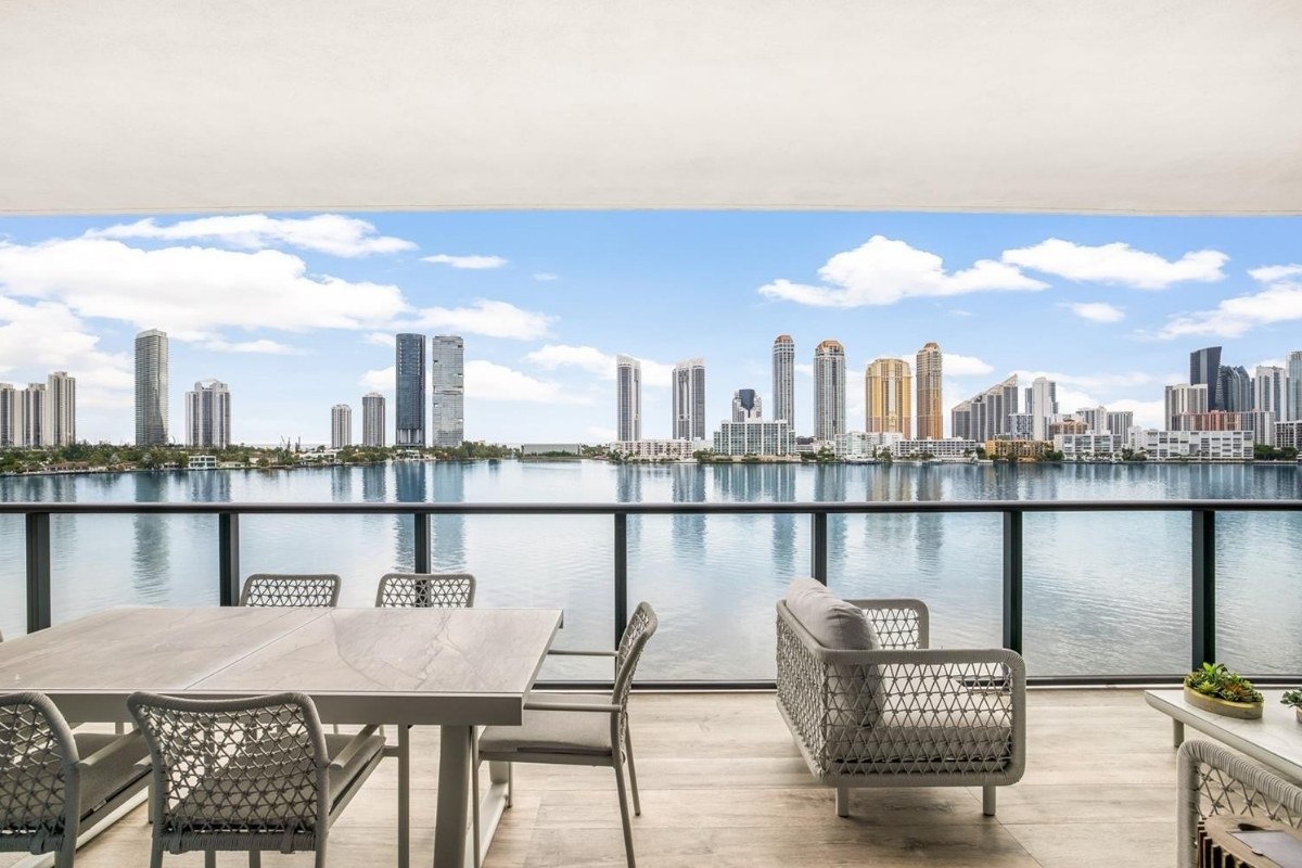 Ocean Miami Real Estate