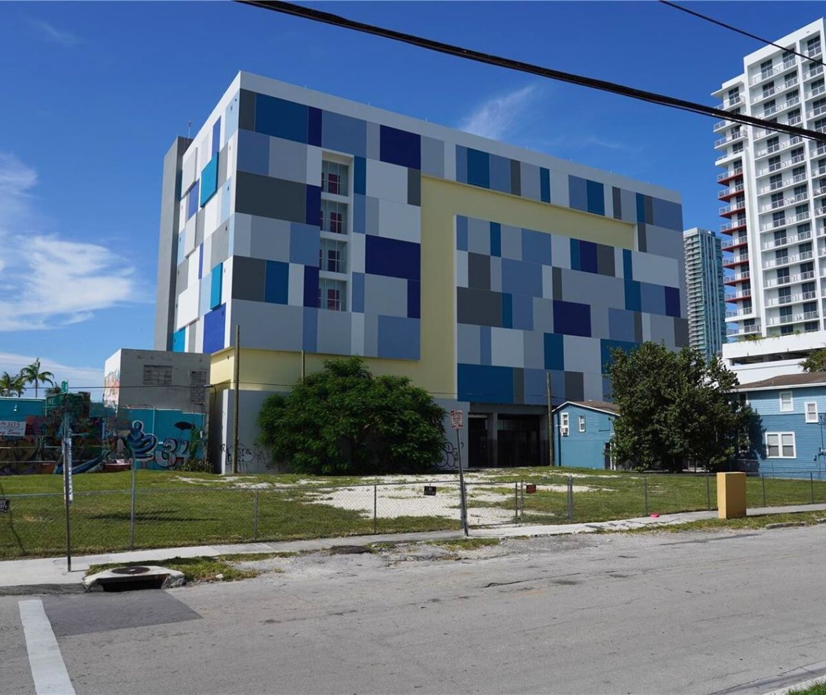 215 NE 25 Street, Miami, FL 33137