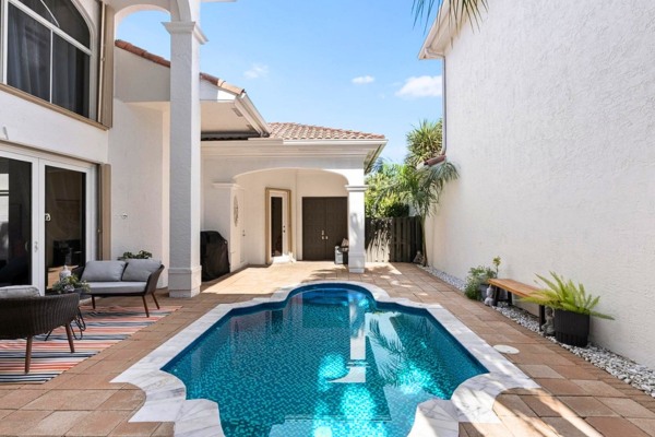 Golden Gate Estates Guesthouse Home