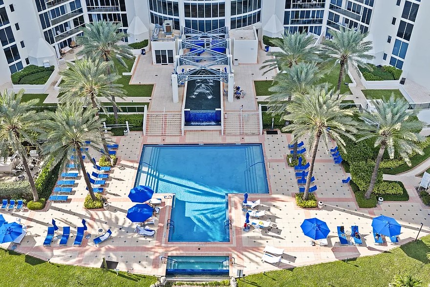 Ocean I Pool