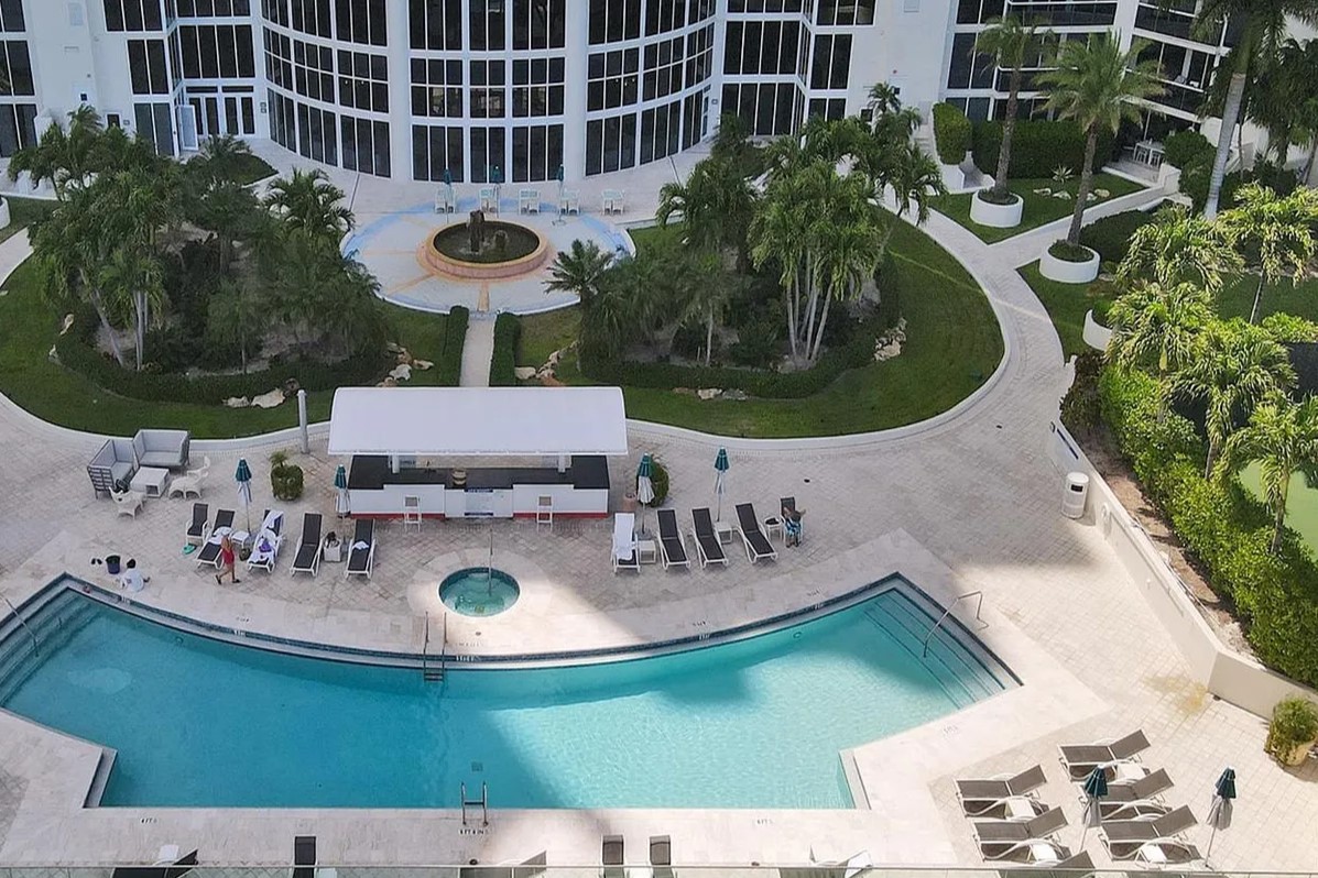 Ocean II Pool