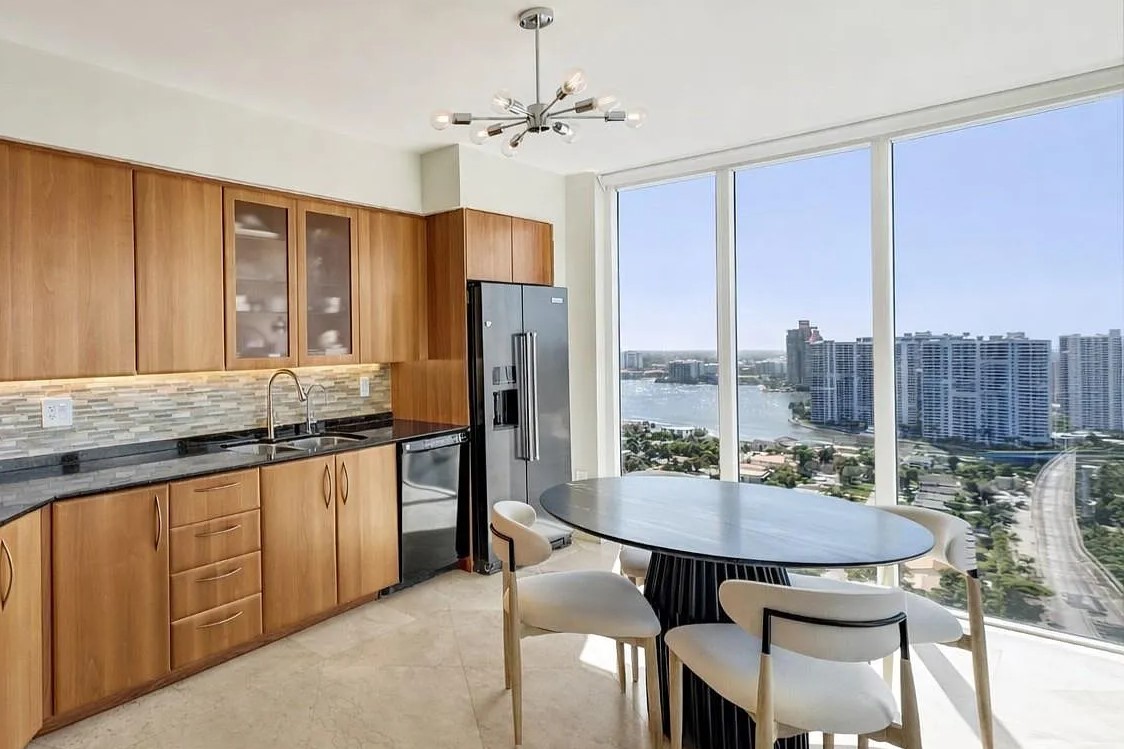 Ocean II Kitchen