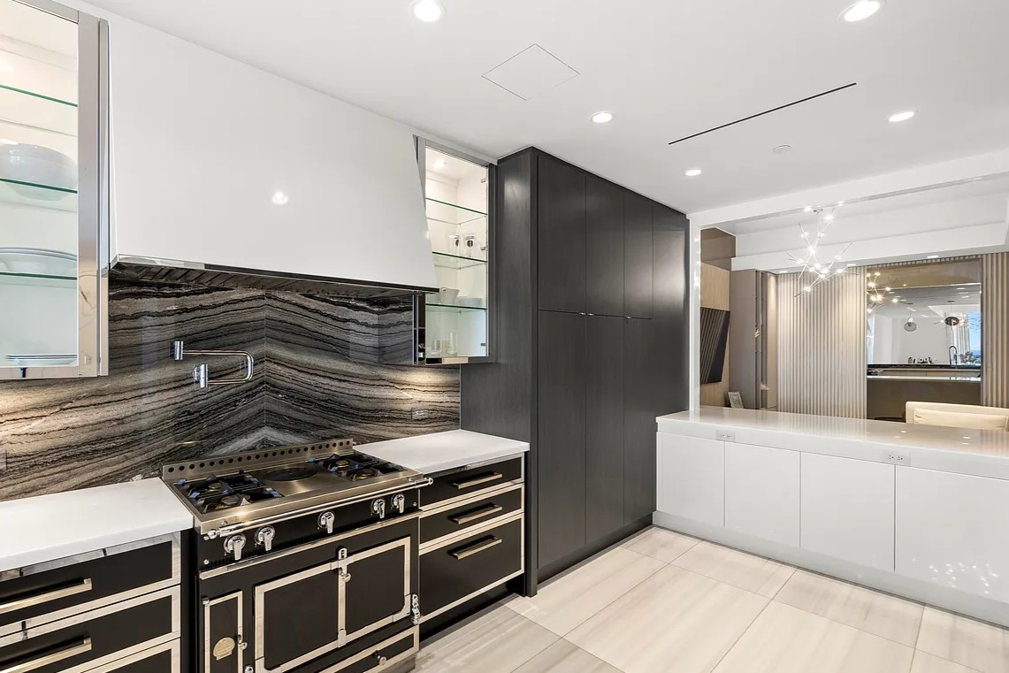 Estates of Acqualina Kitchen